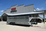 2026 Buckshot Trailers 24' GOOSENECK LIVESTOCK TRAILER 