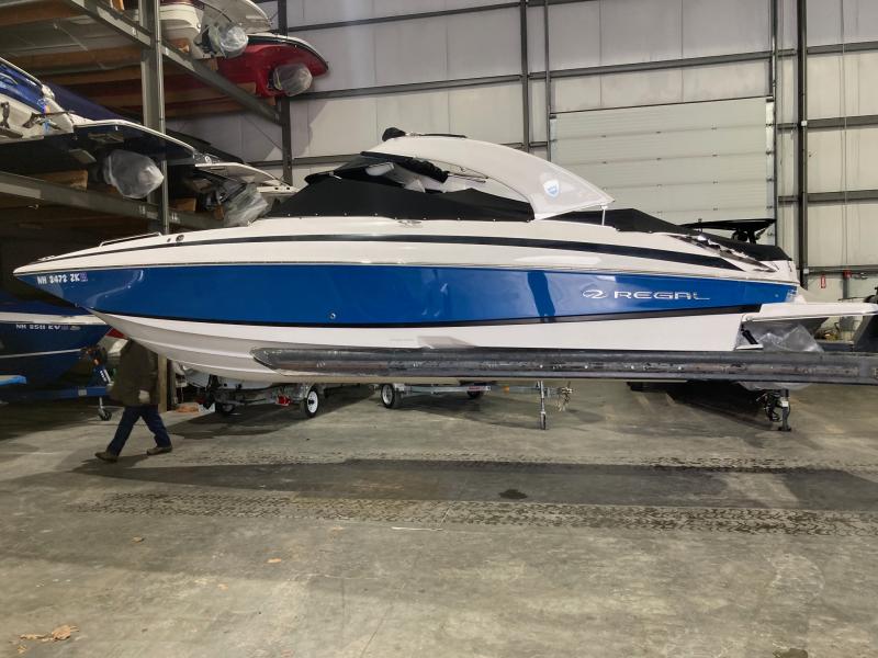2014 Regal Boats 27 Fasdeck Deck Boat 2014 Regal Boats 27 Fasdeck Deck Boat
