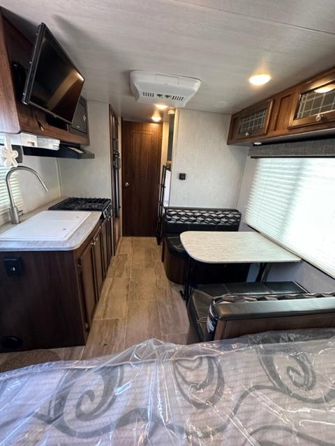 used Travel Trailers Heartland RV Mallard for sale, in Littleton, CO Thumbnail 9