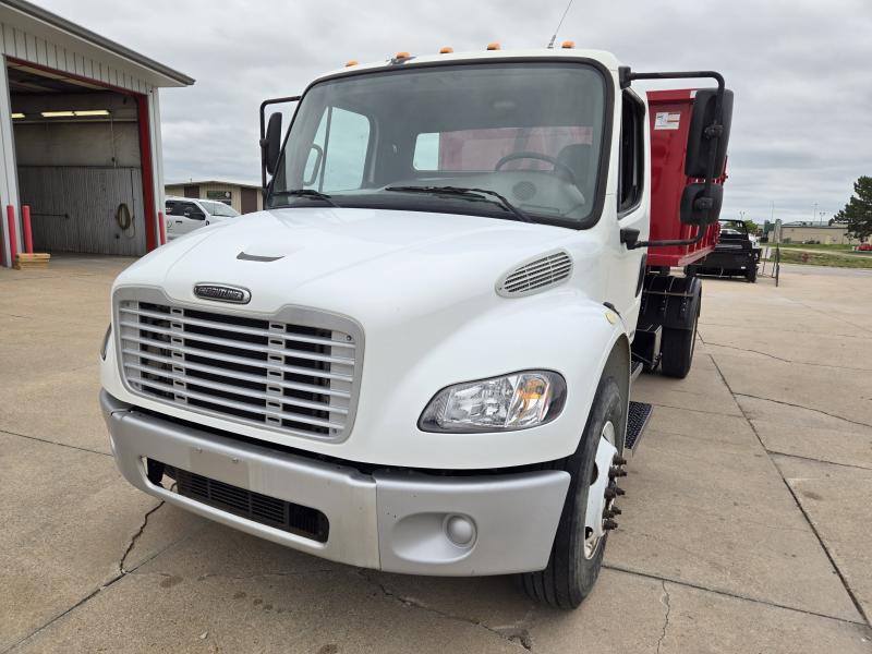 used Other Trucks Freightliner  for sale, in Lincoln, NE Thumbnail 4