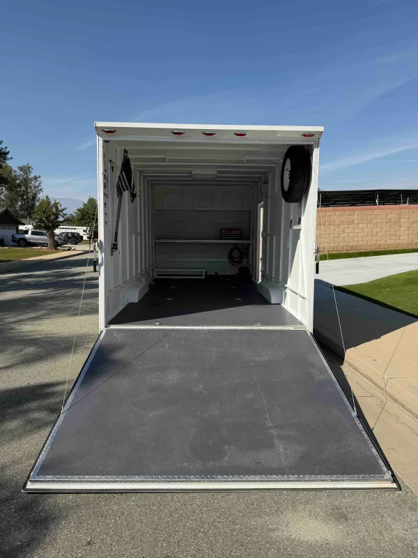 used Cargo (Enclosed) Trailers Universal Trailers  for sale, in Riverside, CA Thumbnail 7