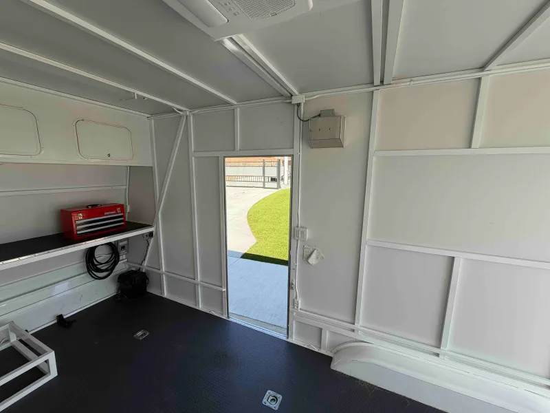 used Cargo (Enclosed) Trailers Universal Trailers  for sale, in Riverside, CA Thumbnail 6