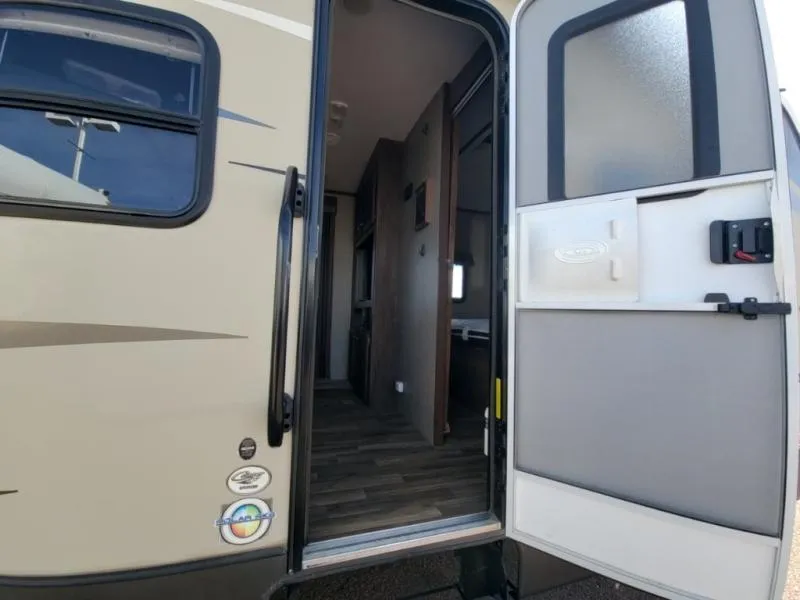 Trailer Image