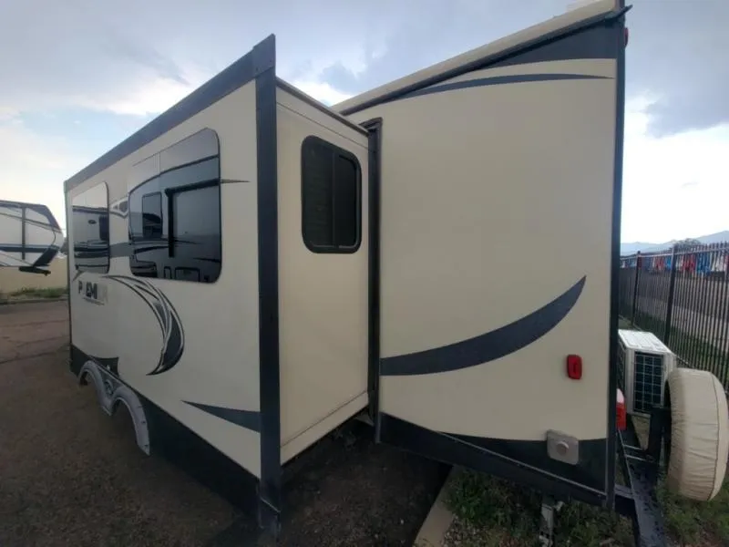 Trailer Image