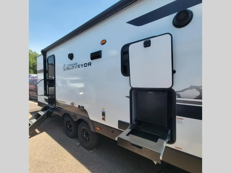 2026 Forest River surveyor 267rbss