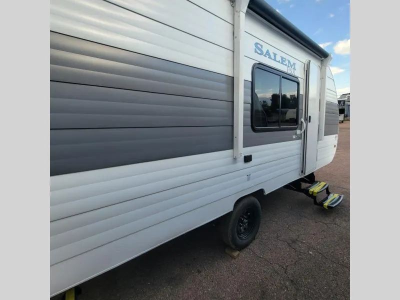 Trailer Image