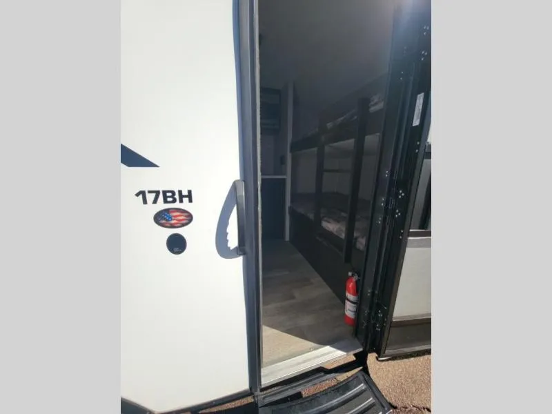 Trailer Image