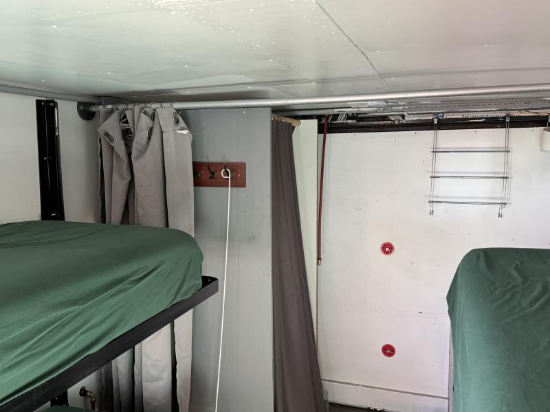 used Cargo (Enclosed) Trailers Diamond Cargo  for sale, in New Whiteland, IN Thumbnail 4