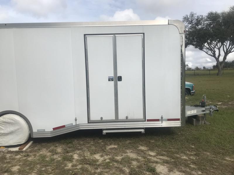 used Car Haulers / Racing Trailers Featherlite  for sale, in Okahumpka, FL Thumbnail 5