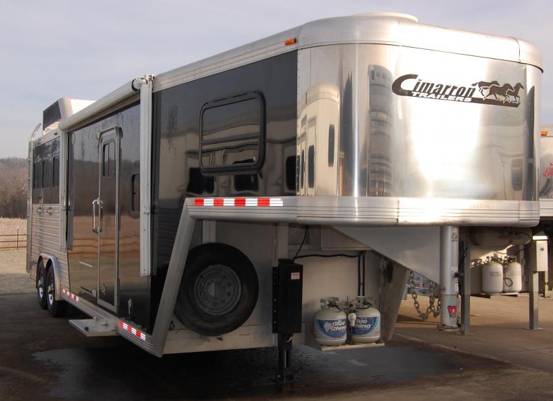 2007 Cimarron Trailers NorStar Horse Trailer 2007 Cimarron Trailers NorStar Horse Trailer
