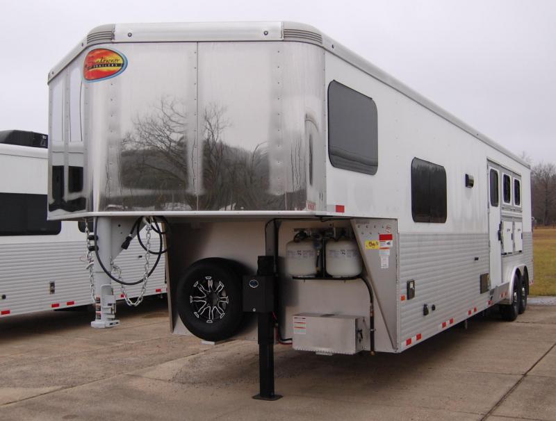 2022 Sundowner Trailers Sunlite Horse Trailer 2022 Sundowner Trailers Sunlite Horse Trailer