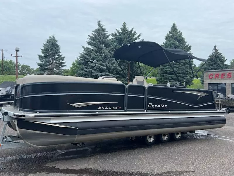 2022 Premier Marine 250 Solaris PTX Pontoon Boat