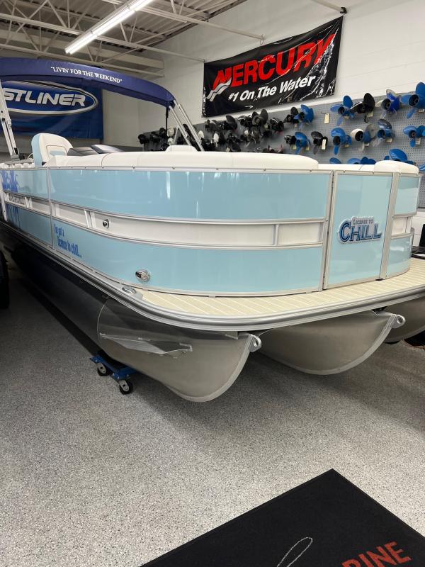 2025 South Bay S224RS CHILL Pontoon Boat 3.0