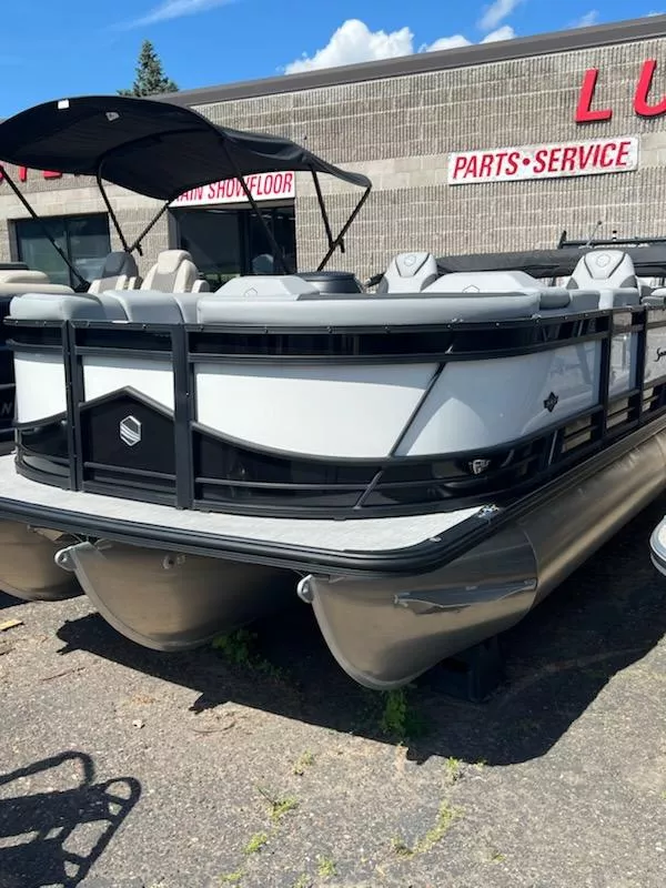 2025 South Bay 523RS 3.0 Pontoon Boat