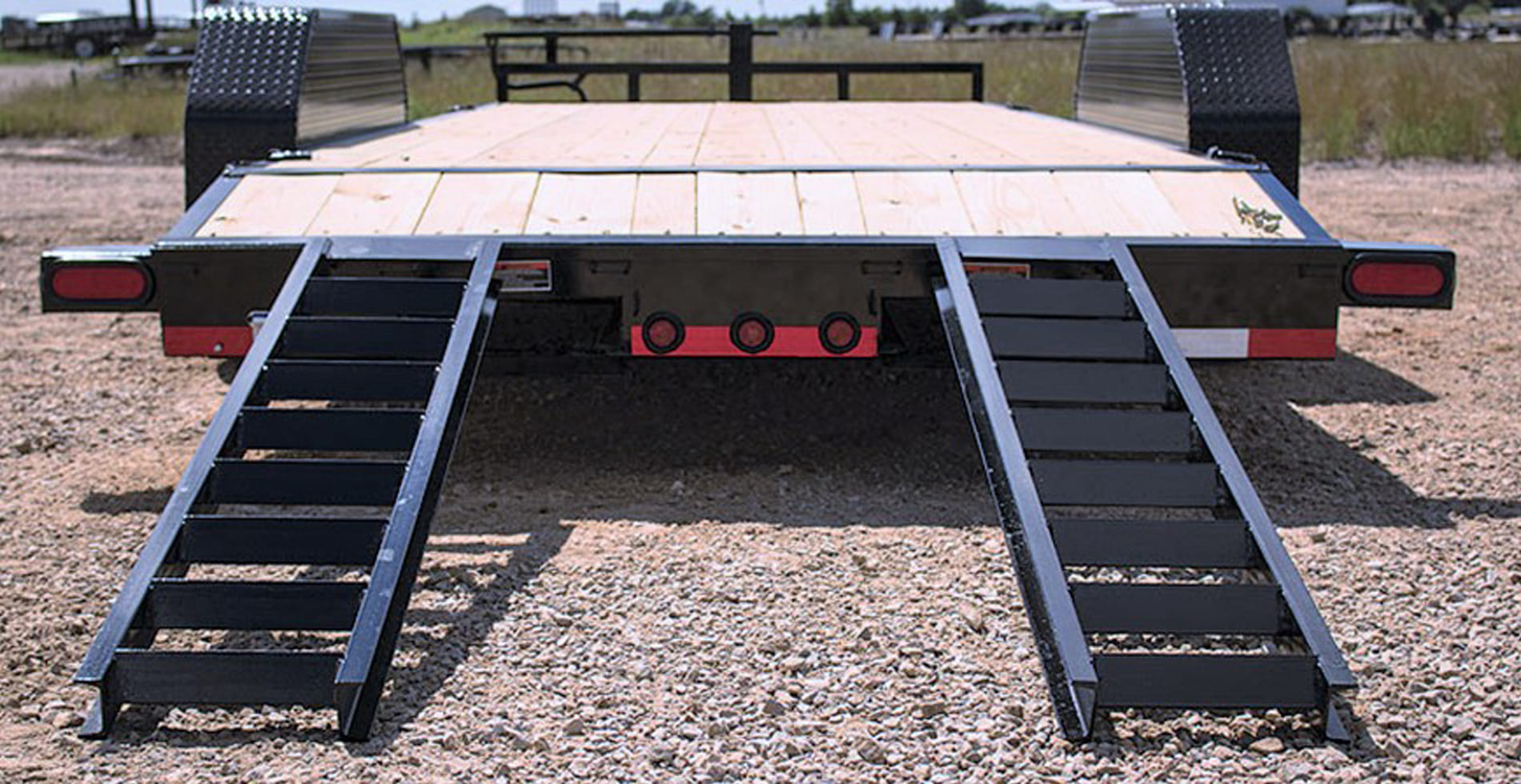 Advantage RV's in Watertown, SD Advantage RV's & Trailers in