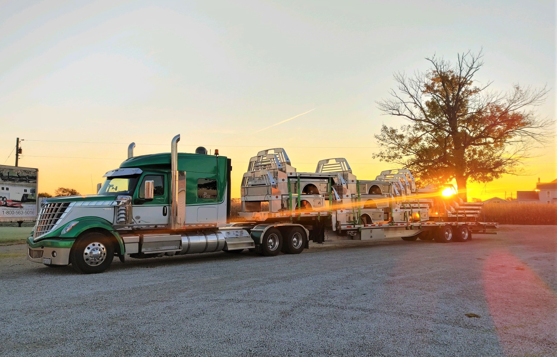 Home Custom Cabs Truck Beds and Trailers in Ohio Find new and used