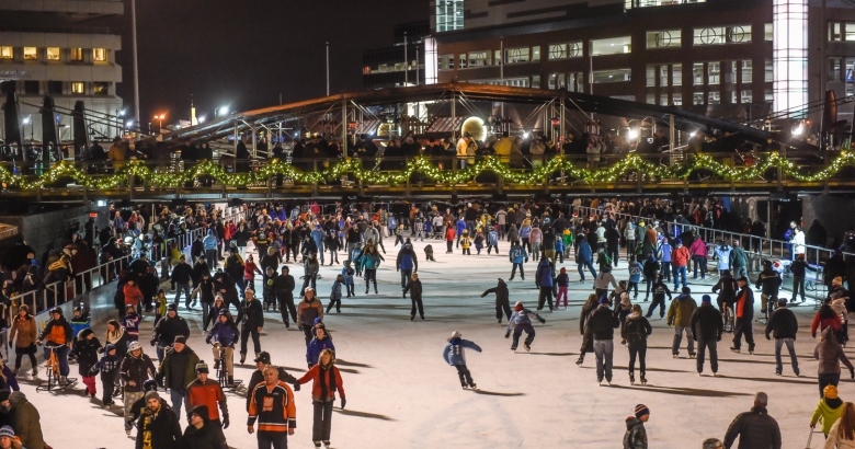 5th Annual Holiday Celebration Tree Lighting Colton Rv In Ny Buffalo Rochester And Syracuse Ny Rv Dealer Fifth Wheel Campers And Class A Motorhomes For Sale In Ny