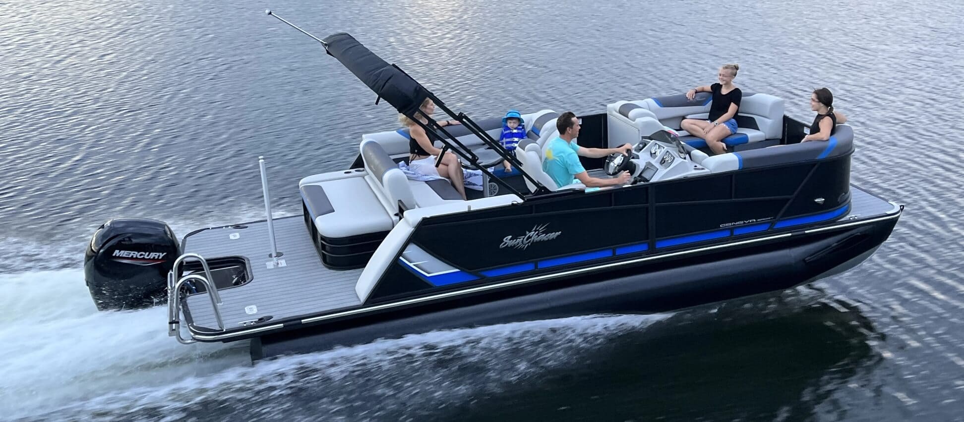 Marine Colton RV in NY Fifth Wheel Campers and Class A Motorhomes