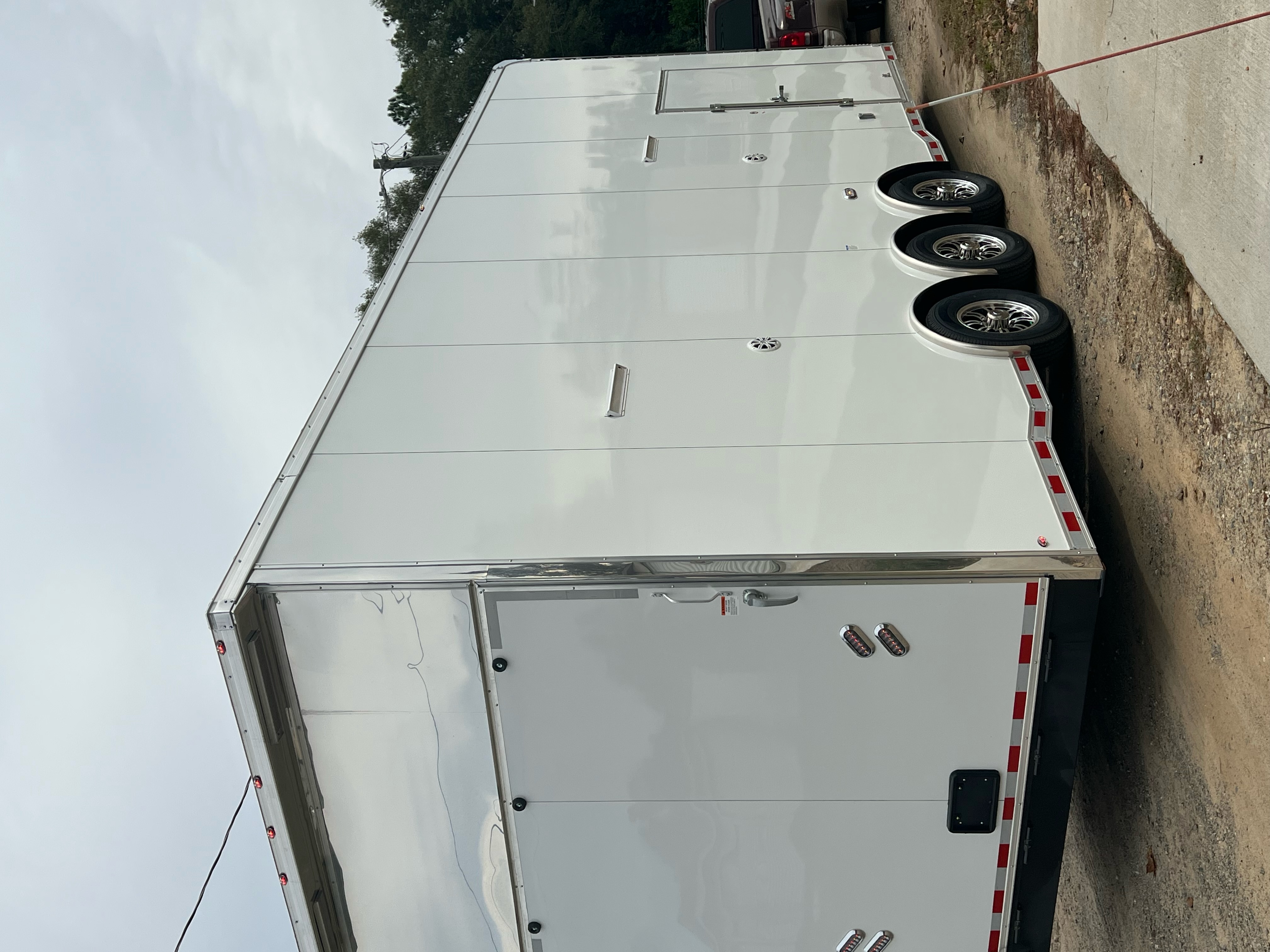 Gallery Grizzly Trailers Trailer Dealer in Fitzgerald, GA