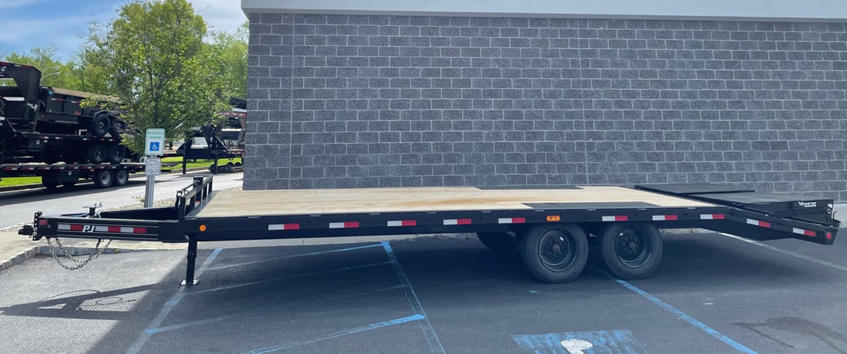 Home Hampton RV Trailer Sales and Service in Newton, NJ Shop