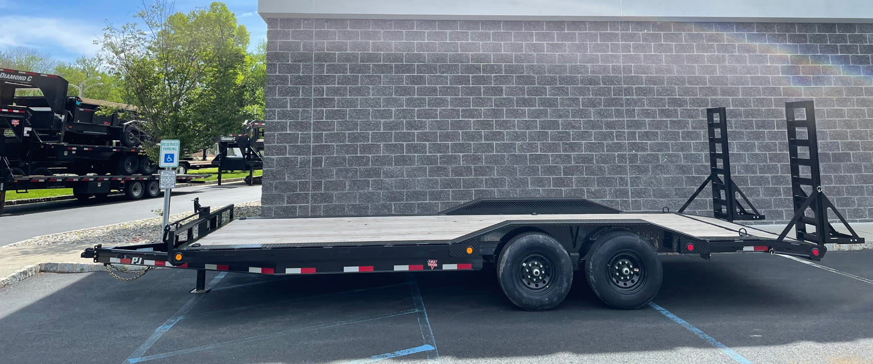 Home Hampton RV Trailer Sales and Service in Newton, NJ Shop