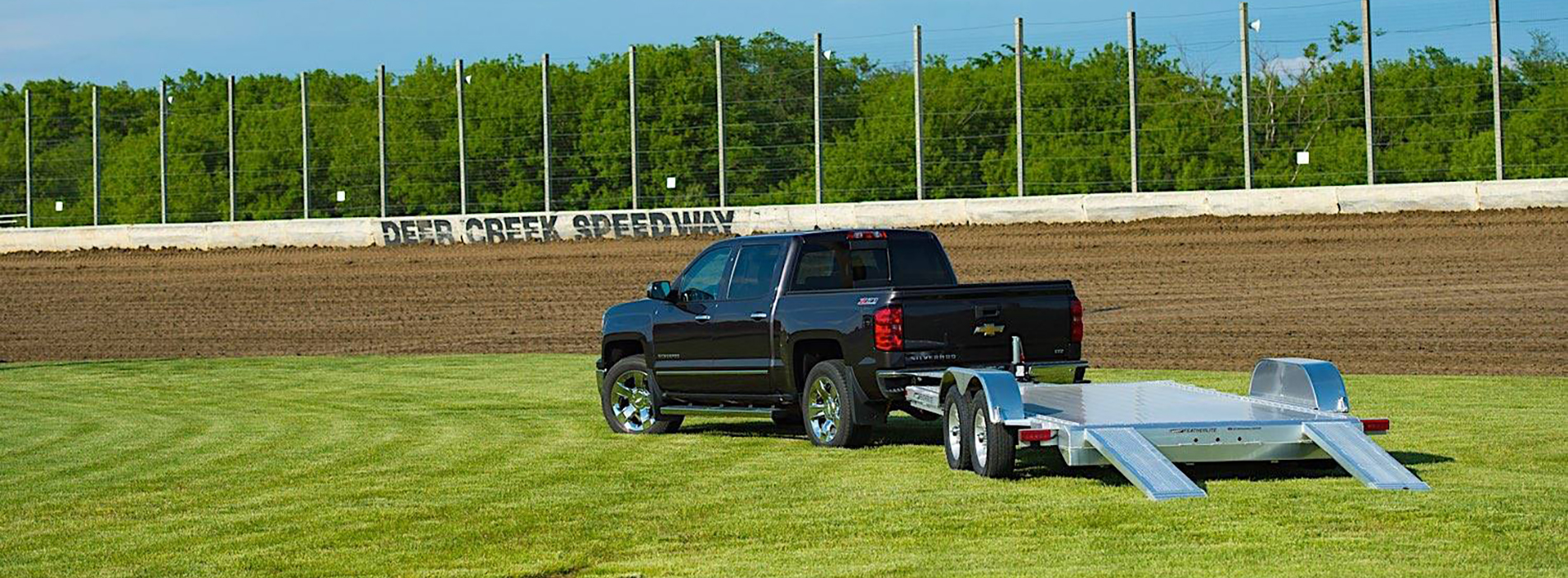 Home Jefferson Trailers in Jerseyville IL Your local Carrollton IL