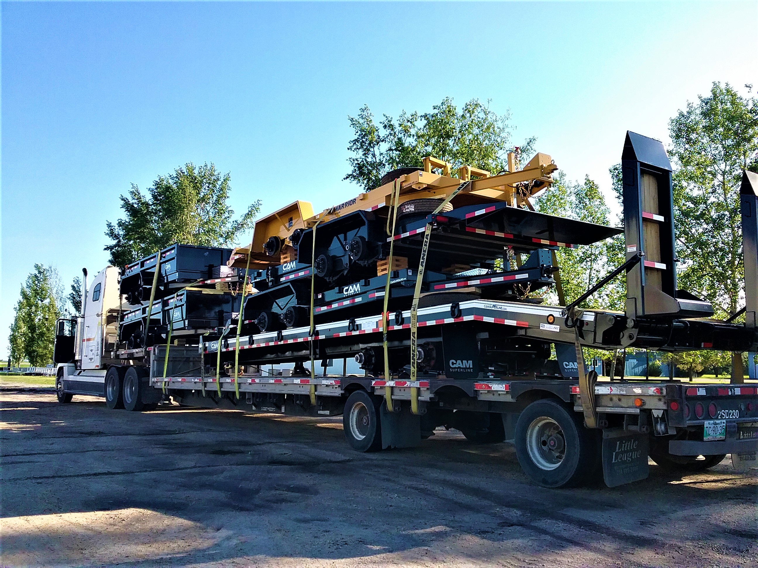Customer Photos Kaldeck Truck and Trailer Trailers in Manitoba