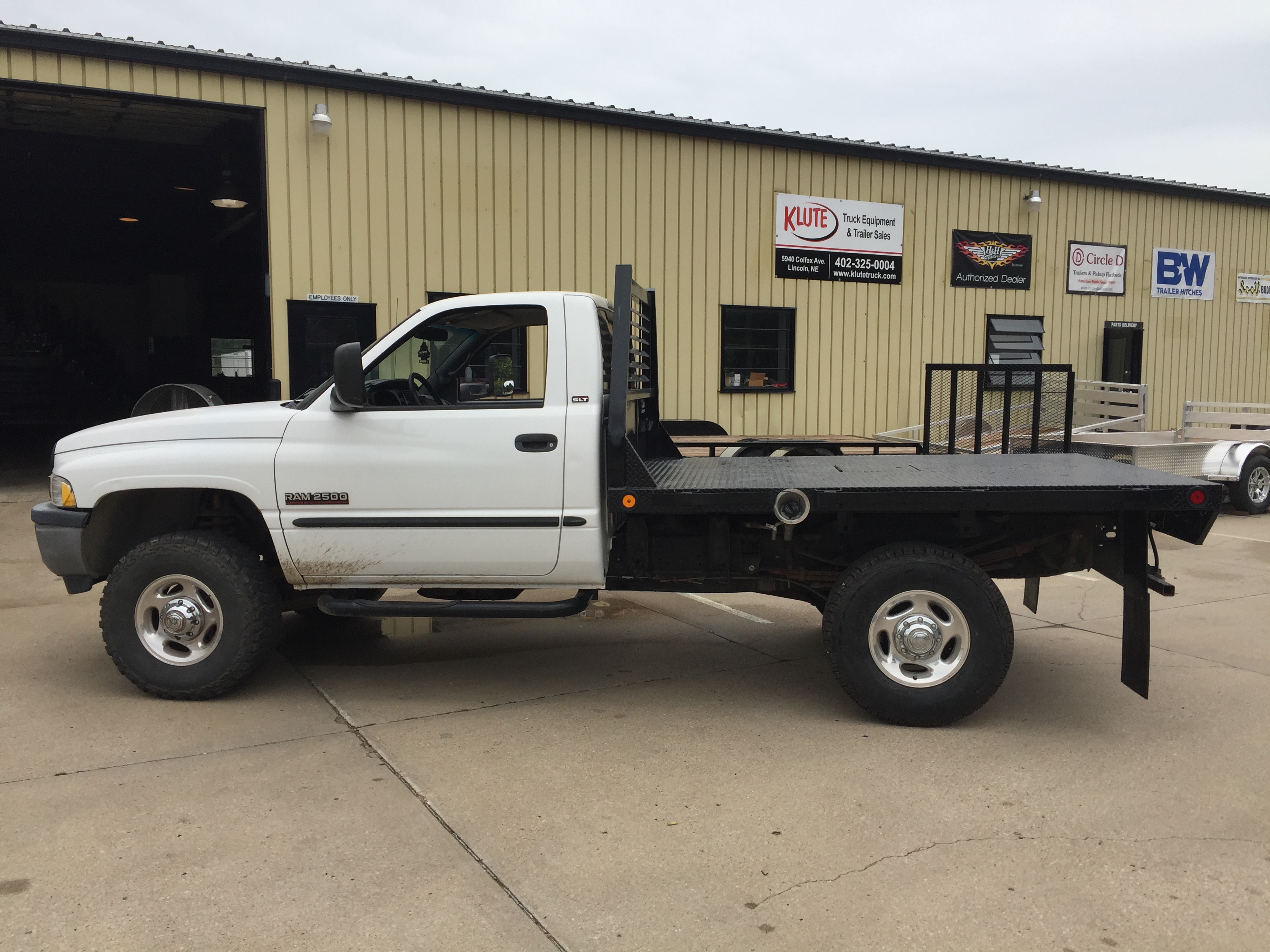 Flatbeds Klute Truck and Trailer in Bradshaw, Ceresco, and Springfield, NE Utility Dump and