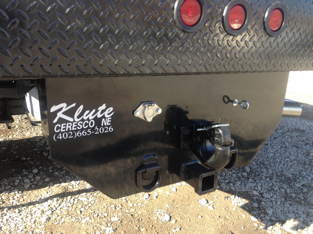 Flatbeds Klute Truck and Trailer in Bradshaw, Ceresco, and