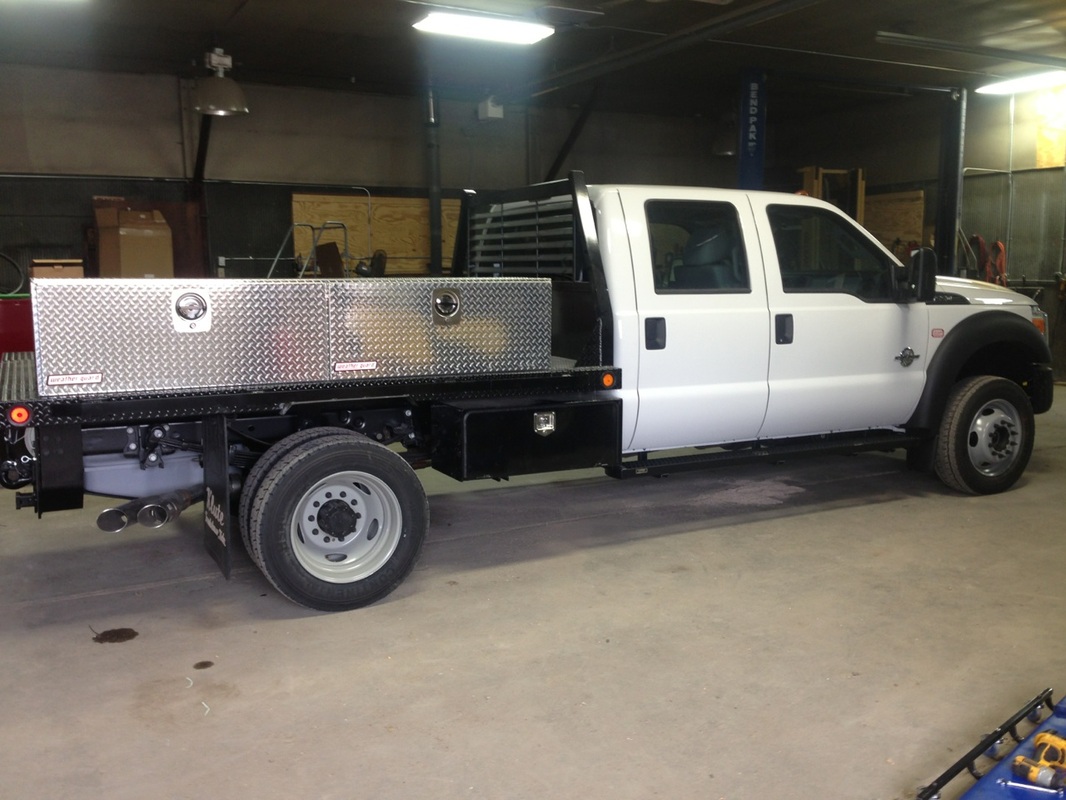 Flatbeds Klute Truck and Trailer in Bradshaw, Ceresco, and