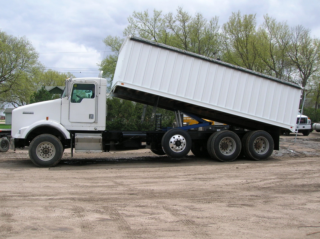 Scott Bodies Klute Truck and Trailer in Bradshaw, Ceresco, and
