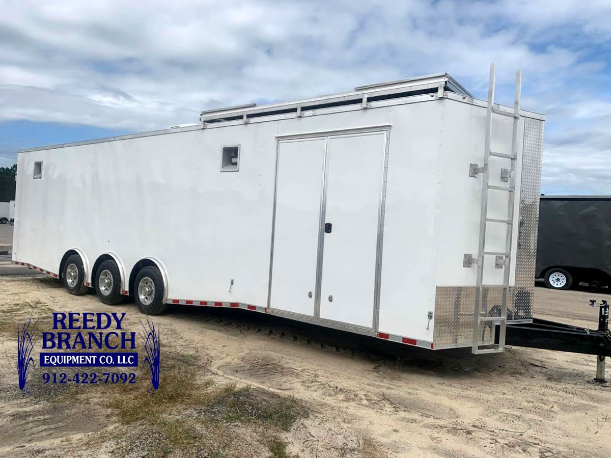 Enclosed cargo trailer Florida