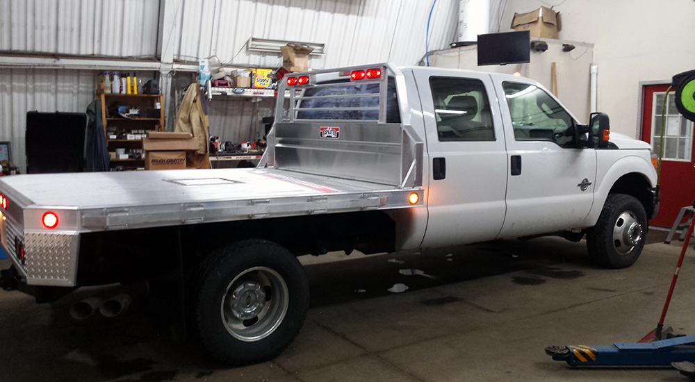 Home Trailers in Richmond OH Flatbed Utility and Dump Trailers Trailer Dealer in Weirton