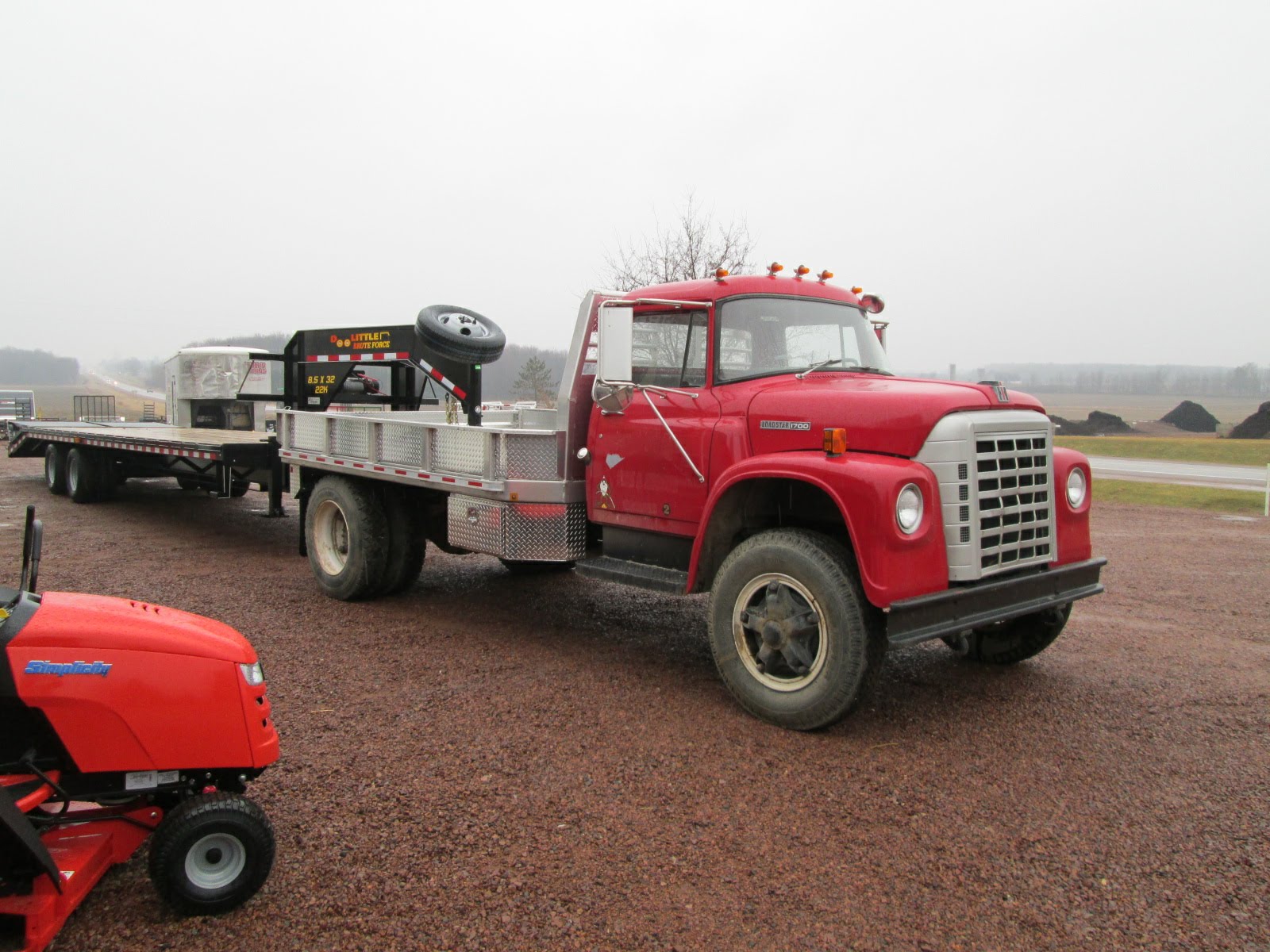 Custom Work Sunrise Services Trailers in Unity Wi near Eau Claire WI and your Wausau WI