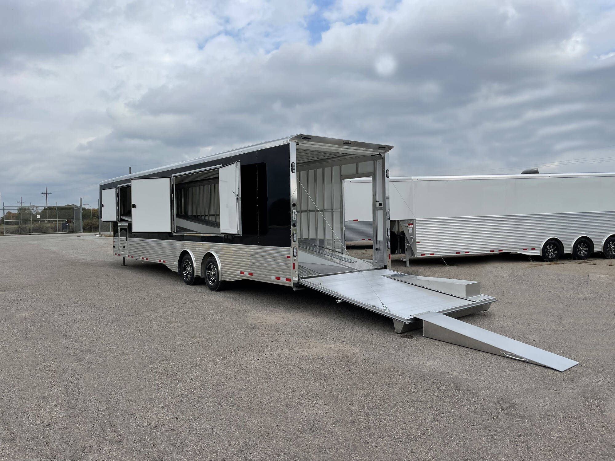 Home Towro Trailer Dealership Platte, SD