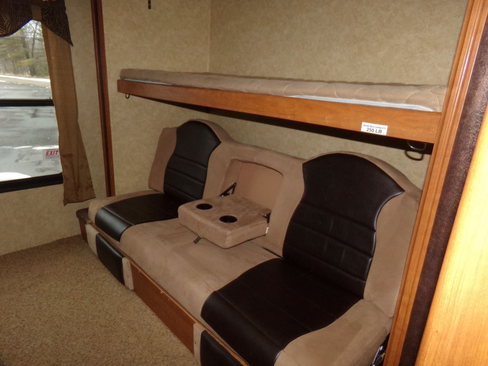 7TRACER TT 34' Sleeps 10, 2 Slides, 3150BHD Outside Kitchen Sun and