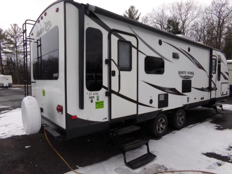 25WHITE HAWK (Jayco) TT 27DSRL 31.5' Sun and Fun RV Rentals RV and
