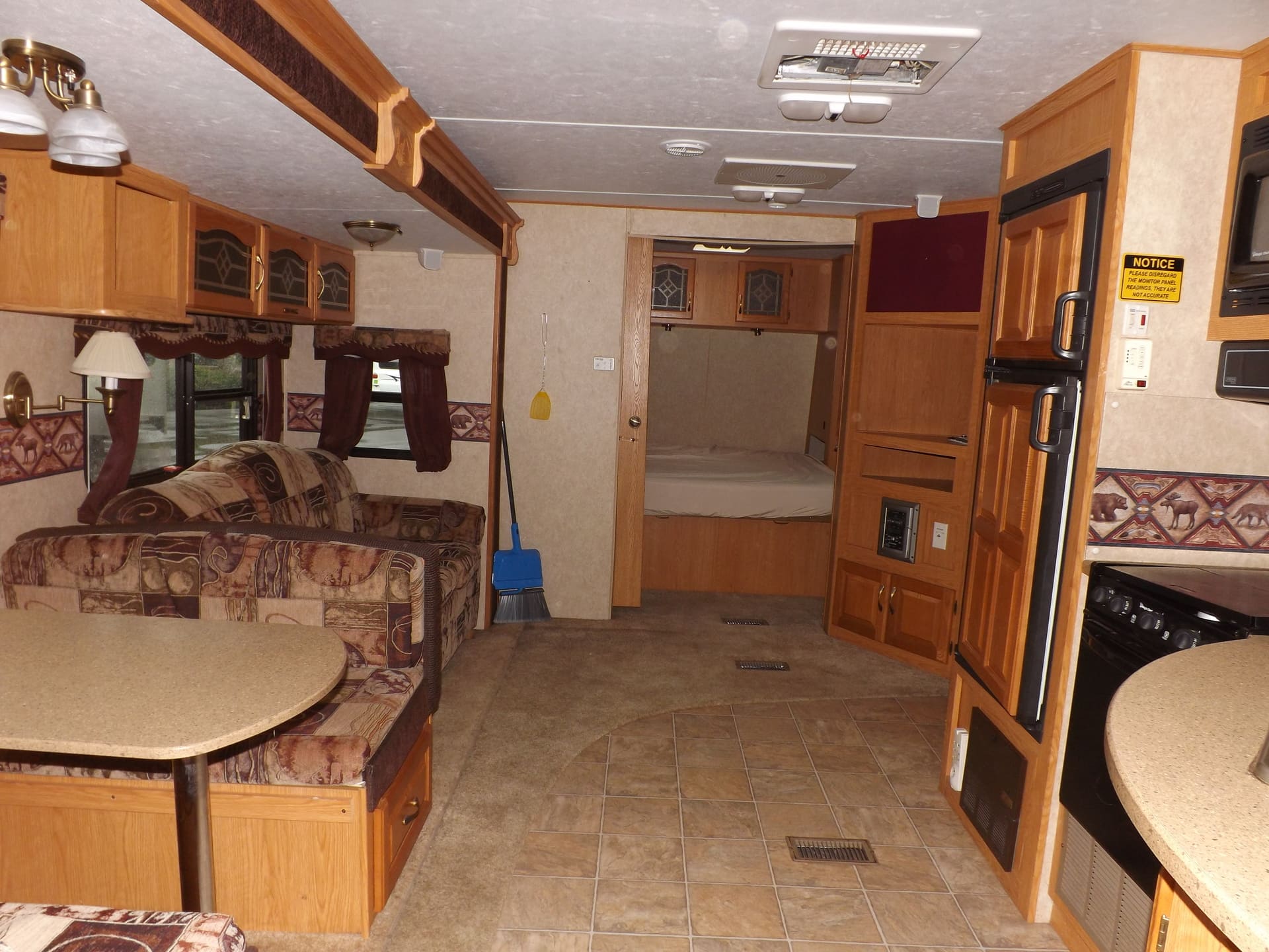 23Sandpiper 34' TT Sleeps 89, Big Open Floor Plan, Lots of Room Sun