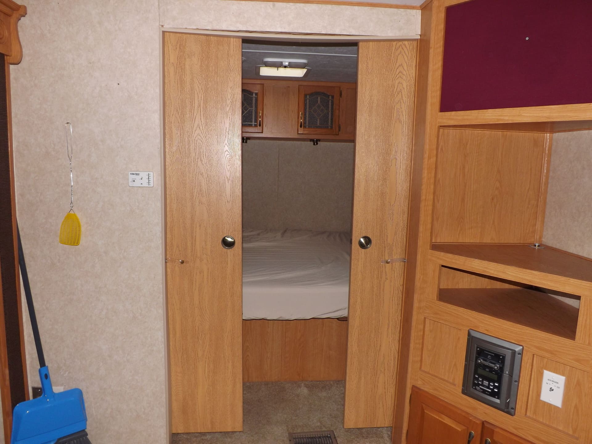 23Sandpiper 34' TT Sleeps 89, Big Open Floor Plan, Lots of Room Sun