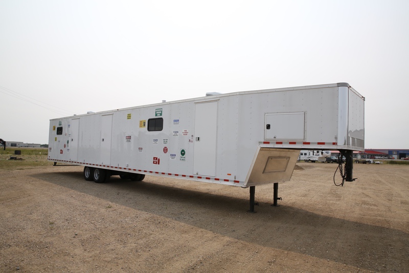 8.5x50 Tower Rig Dog House Visto's Trailer Sales Trailers for Sale