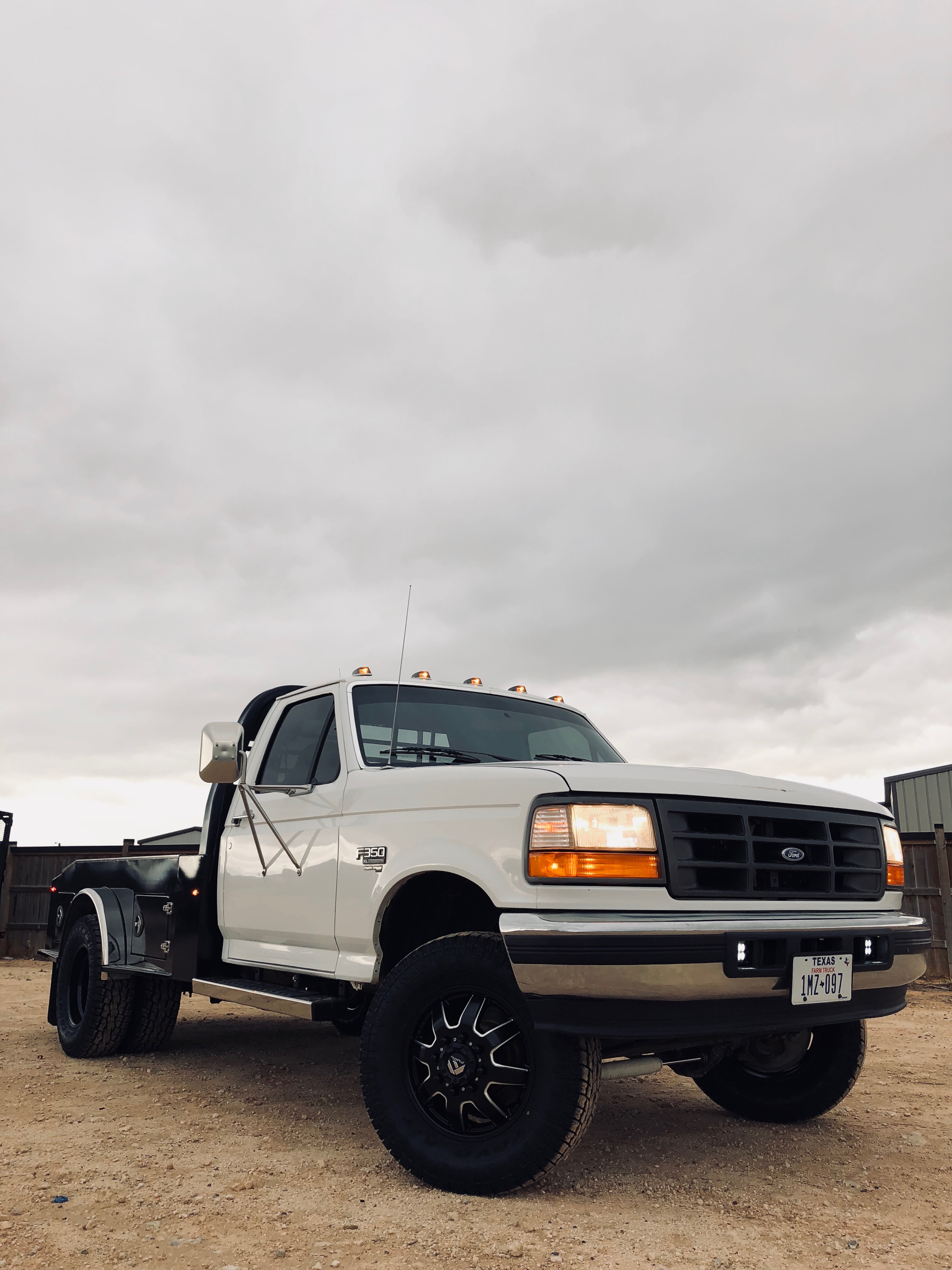 ford 758 truck on Bed Gallery Lonestar Truck Bed And Trailers For Sale In Seminole Tx Flatbed And Dump Trailer Dealer In Seminole Tx