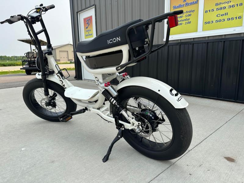 2023 ICON Electric EBIKE EB01! Loaded and Ready to ride!! Let this high powered and comfortable EBIKE take you right in to Summer!  Y0tg9Ys5qtwz