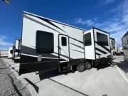 used Fifth Wheel Trailers Keystone RV  for sale, in Longmont, CO Thumbnail 3