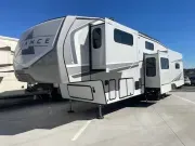 used Fifth Wheel Trailers Alliance RV  for sale, in Longmont, CO Thumbnail 3