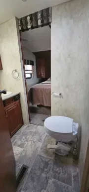 used Fifth Wheel Trailers Hotwoods  for sale, in Grand Junction, CO Thumbnail 8