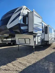 used Toy Haulers Keystone RV  for sale, in Longmont, CO Thumbnail 4