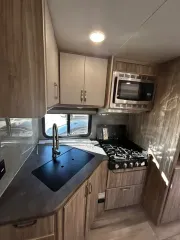 used Travel Trailers Winnebago  for sale, in Longmont, CO Thumbnail 17