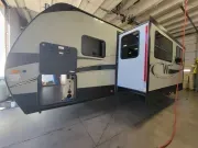 used Travel Trailers Winnebago  for sale, in Colorado Springs, CO Thumbnail 9