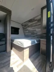 used Travel Trailers CrossRoads RV  for sale, in Colorado Springs, CO Thumbnail 9