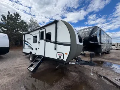 2021 Palomino Revolve